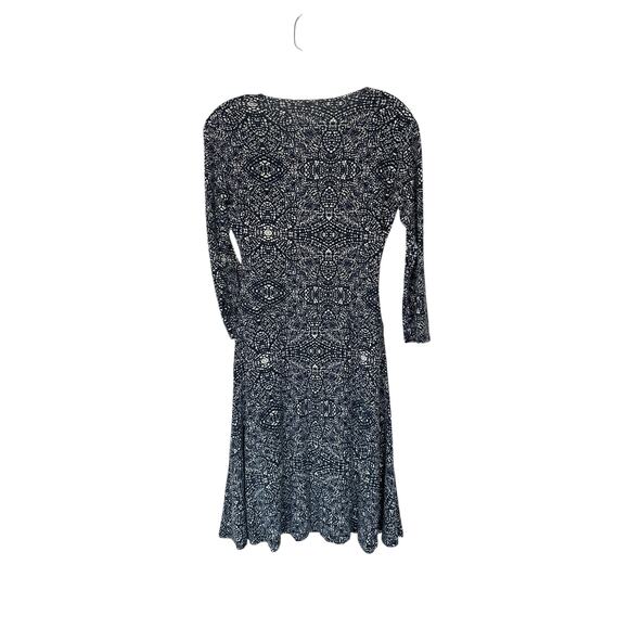 Garnett Hill Brianna‎ Surplice Knit Dress Blue White Faux Wrap Slimming Small - Picture 8 of 11